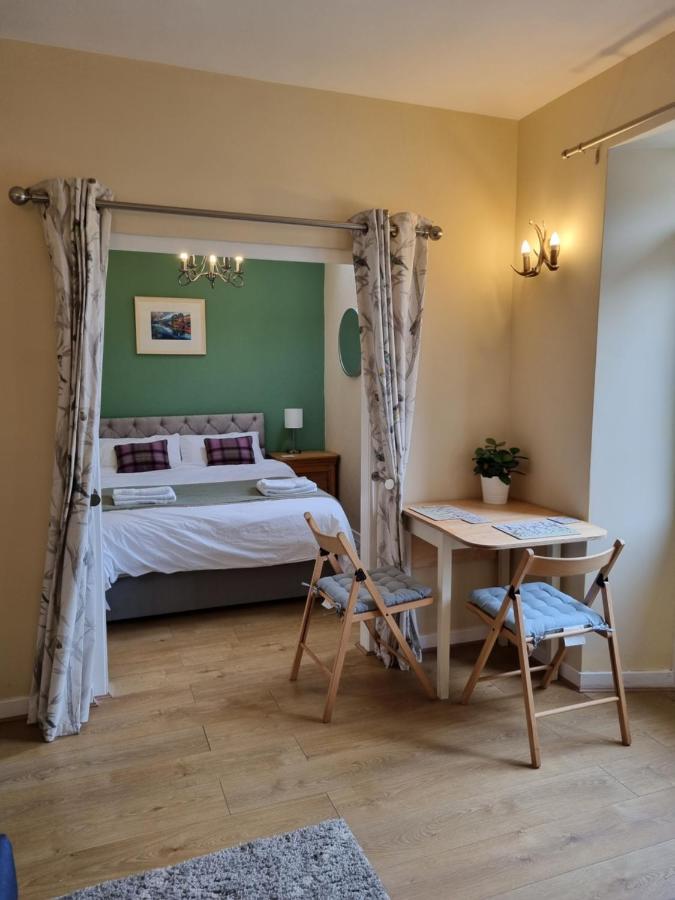 Cosy Peaceful One-Bedroom Cottage In 皮特洛赫里 外观 照片